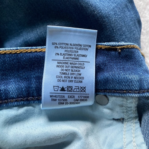 Hudson - Medium Wash, Barbara Super Skinny Jeans - Size 27 - Picture 5 of 5